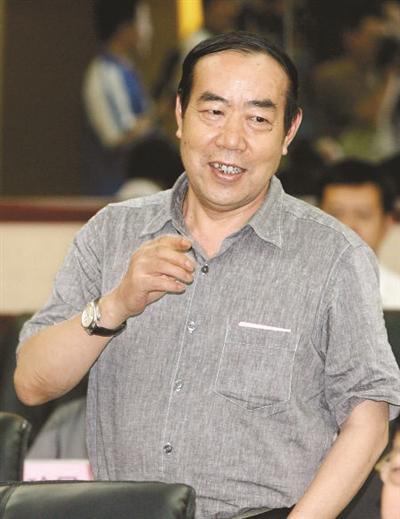 贾平凹：我是乡村的幽灵在城市里哀嚎